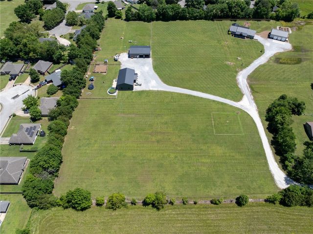 1518 Lacy Drive, Elkins, AR 72727