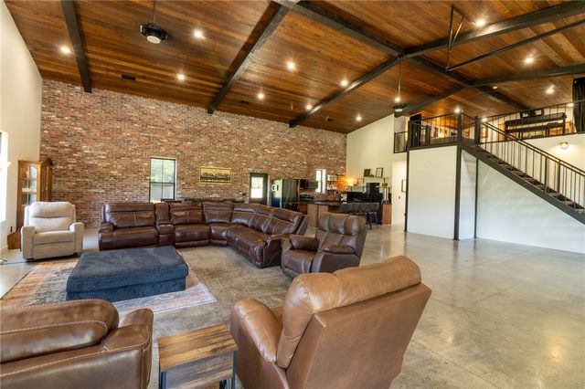 1518 Lacy Drive, Elkins, AR 72727