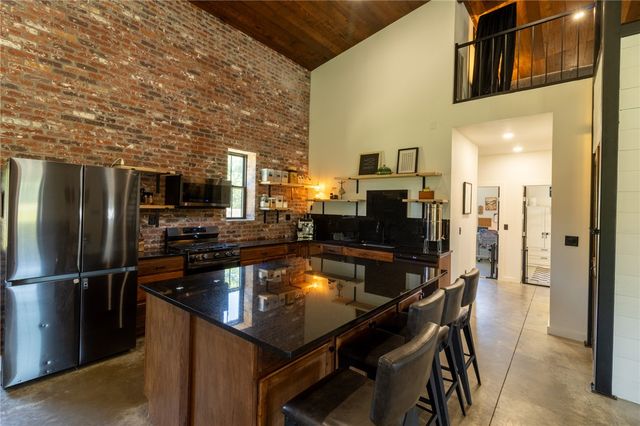 1518 Lacy Drive, Elkins, AR 72727
