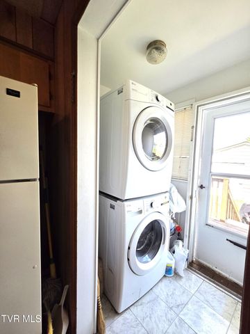 1401 Garden Road, Elizabethton, TN 37643