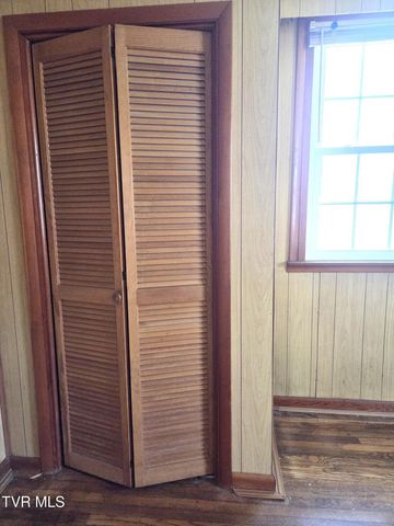 1401 Garden Road, Elizabethton, TN 37643