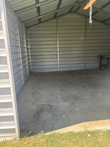 1401 Garden Road, Elizabethton, TN 37643