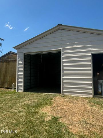 1401 Garden Road, Elizabethton, TN 37643