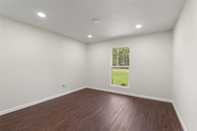 735 Laurelia Loop, Corrigan, TX 75939