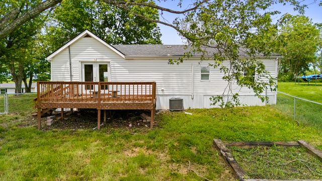 5762 Chiles Highway, Mt Sterling, KY 40353