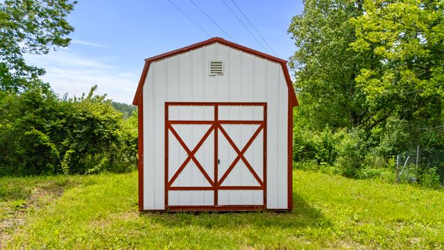 5762 Chiles Highway, Mt Sterling, KY 40353