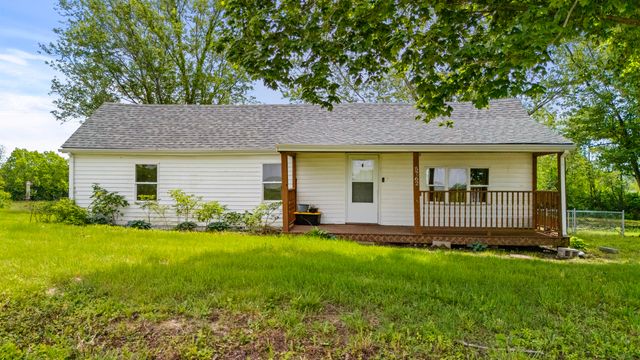 5762 Chiles Highway, Mt Sterling, KY 40353