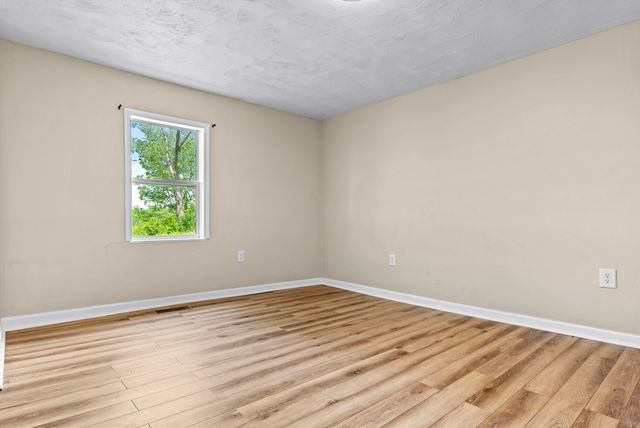 5762 Chiles Highway, Mt Sterling, KY 40353