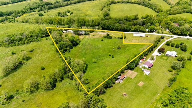 5762 Chiles Highway, Mt Sterling, KY 40353