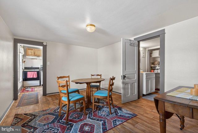 33 N MARYE LN, Luray, VA 22835