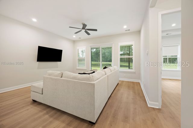 355 Oleander Way, Hardeeville, SC 29927