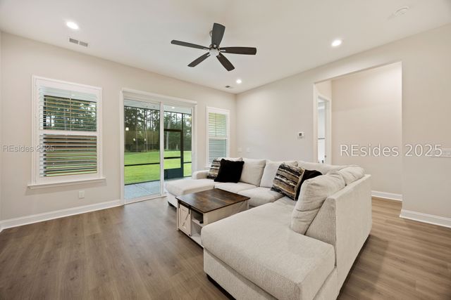 355 Oleander Way, Hardeeville, SC 29927