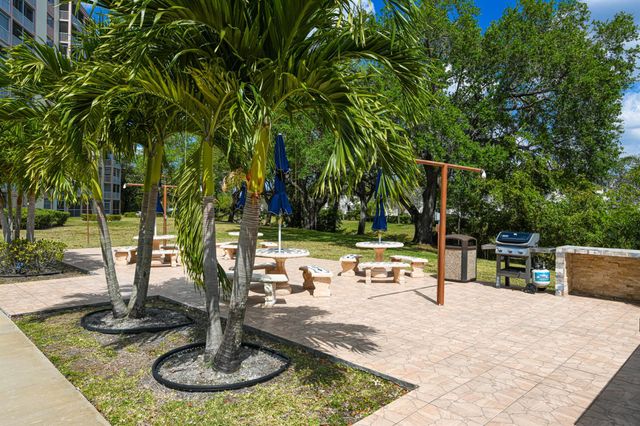 3575 Broken Woods Dr 303, Coral Springs, FL 33065