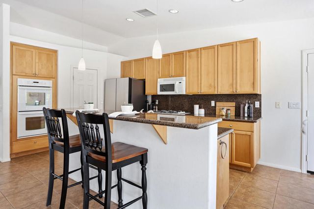 9560 Ekwanok Drive, Desert Hot Springs, CA 92240