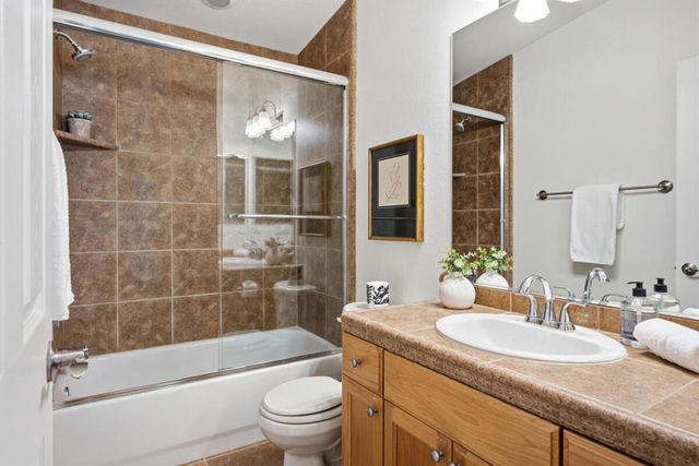 9560 Ekwanok Drive, Desert Hot Springs, CA 92240