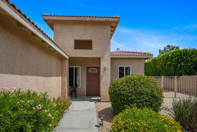 9560 Ekwanok Drive, Desert Hot Springs, CA 92240