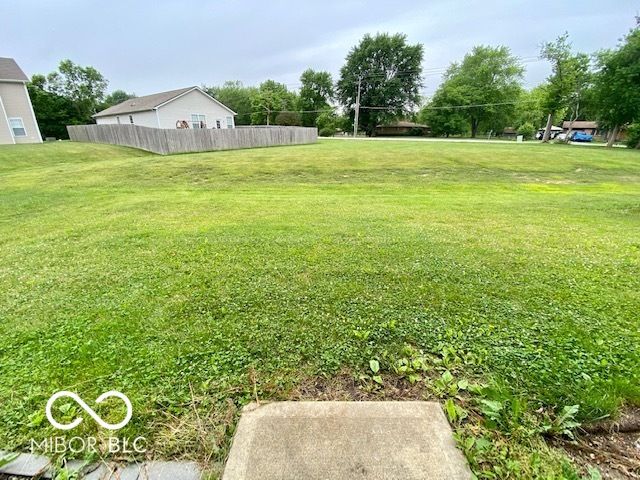 5438 Dollar Run Drive, Indianapolis, IN 46221