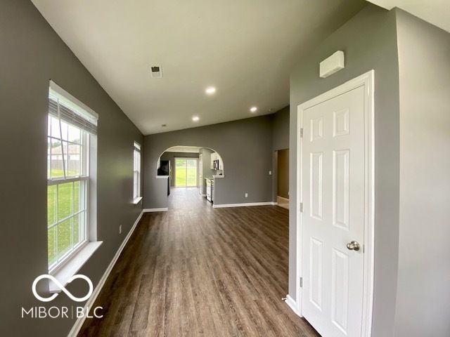 5438 Dollar Run Drive, Indianapolis, IN 46221