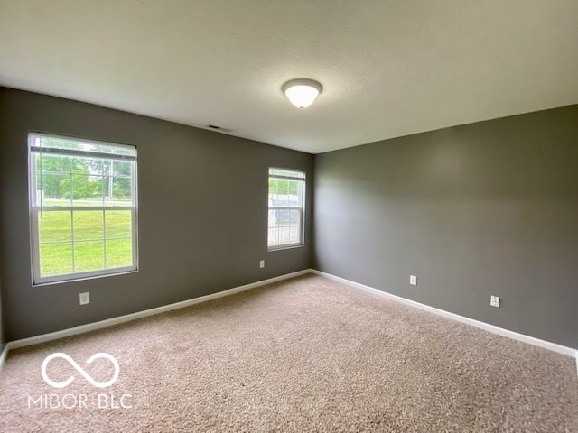 5438 Dollar Run Drive, Indianapolis, IN 46221