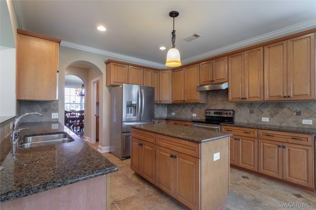 9191 Brenham Court, Montgomery, AL 36117