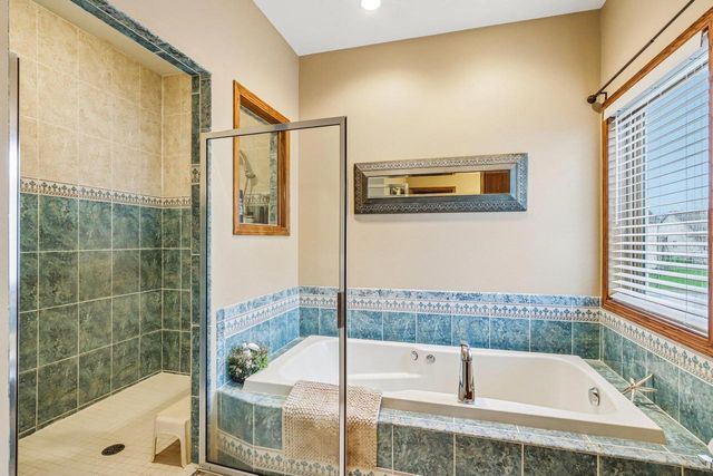 3133 Collingwood Drive, Sun Prairie, WI 53590