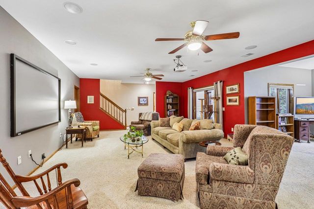 3133 Collingwood Drive, Sun Prairie, WI 53590