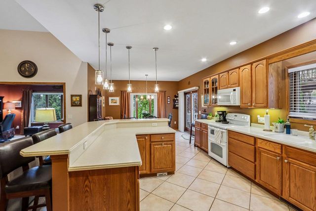 3133 Collingwood Drive, Sun Prairie, WI 53590