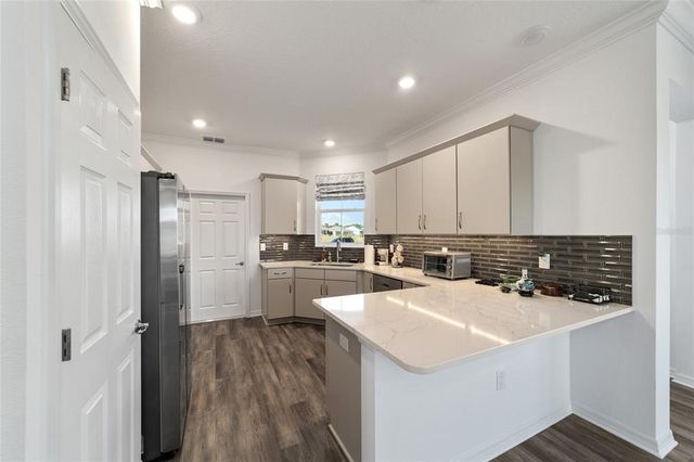 10406 SW 96 LOOP, Ocala, FL 34481