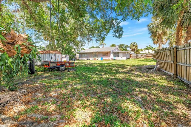 4030 OVERLOOK DRIVE NE, St Petersburg, FL 33703