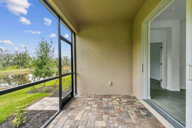 18084 CHERISHED LOOP, Lakewood Ranch, FL 34211