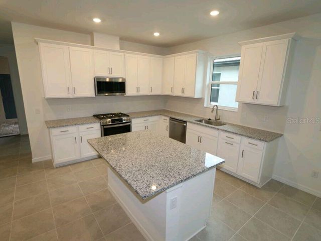 18084 CHERISHED LOOP, Lakewood Ranch, FL 34211