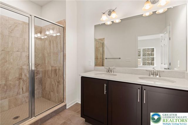 1522 Corkscrew Drive 6, Bushkill Twp, PA 18091