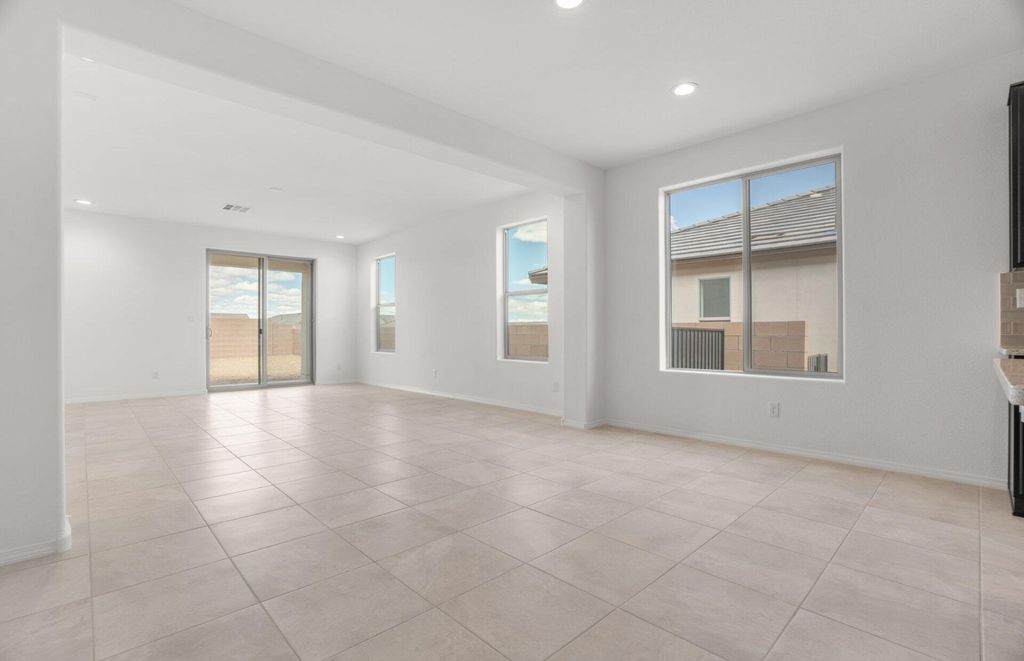 Image 17 of property listing at 3108 Alicia Road NE, Rio Rancho, NM 87144