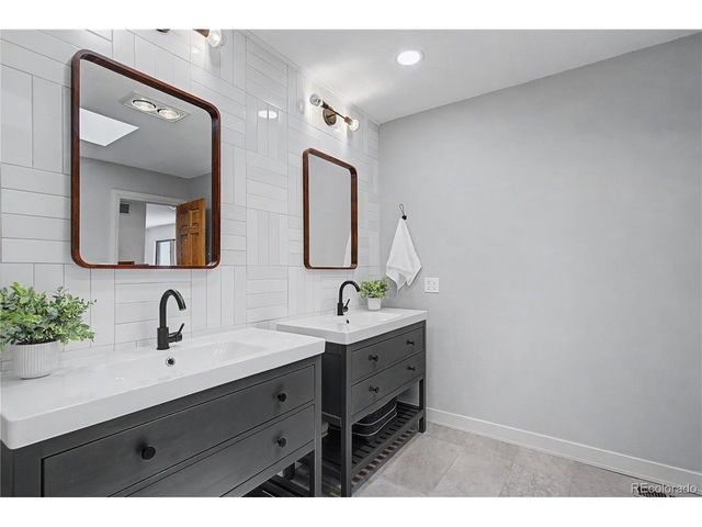 1130 Allegheny Dr, Colorado Springs, CO 80919