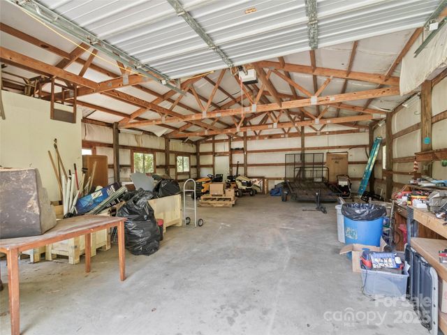 5511 State Hwy 197 S Highway, Burnsville, NC 28714