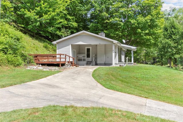 5511 State Hwy 197 S Highway, Burnsville, NC 28714