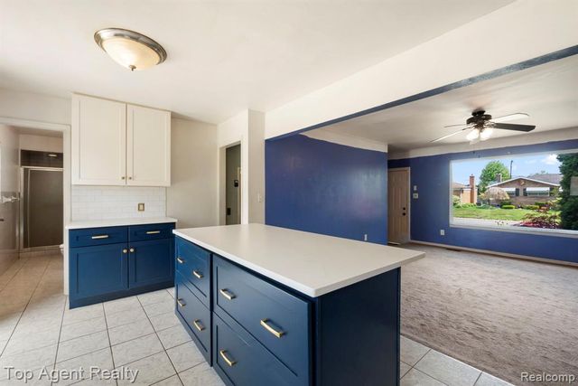 29639 Malvina Drive, Warren, MI 48088