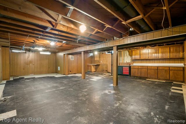 29639 Malvina Drive, Warren, MI 48088
