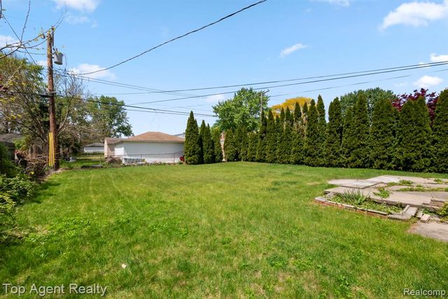 29639 Malvina Drive, Warren, MI 48088