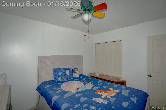 39435 Prentiss Street, Harrison Twp, MI 48045