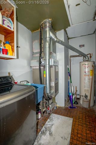 39435 Prentiss Street, Harrison Twp, MI 48045