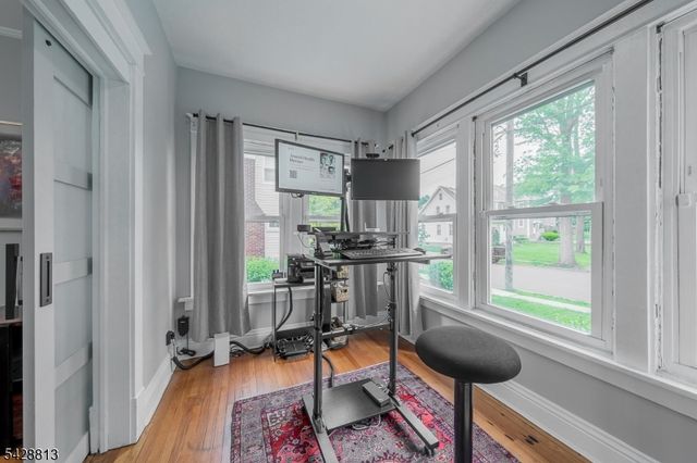 56 Woodside Rd, Maplewood Twp., NJ 07040