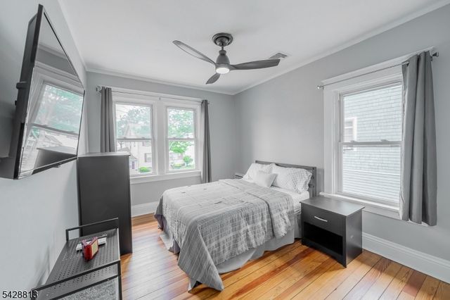 56 Woodside Rd, Maplewood Twp., NJ 07040