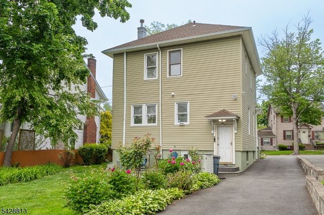 56 Woodside Rd, Maplewood Twp., NJ 07040