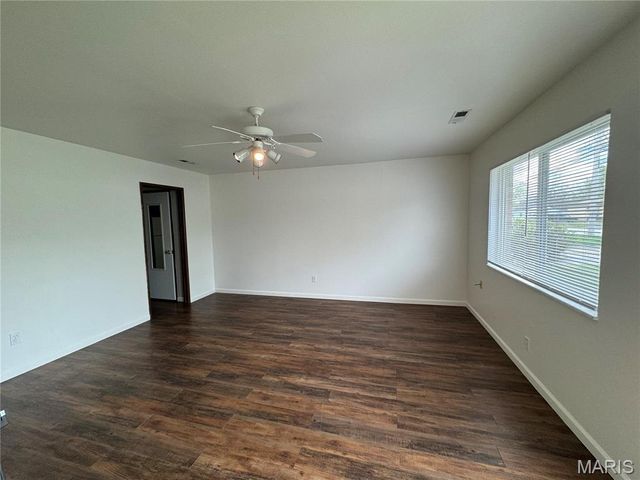 3912-3914 Wright Avenue, St Ann, MO 63074
