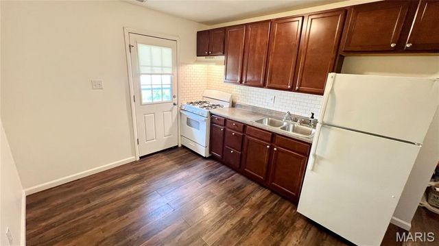 3912-3914 Wright Avenue, St Ann, MO 63074