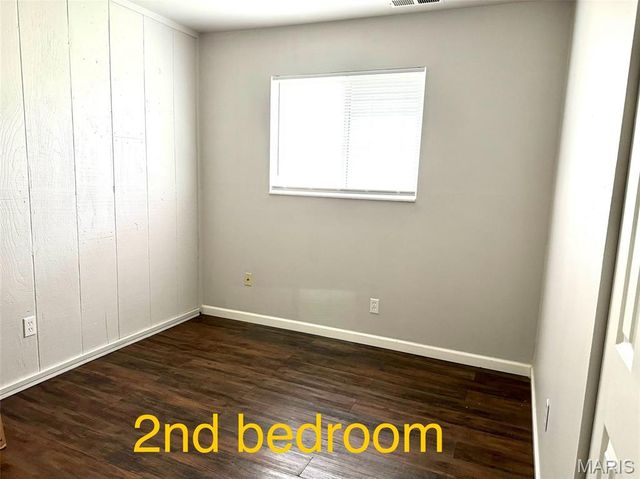 3912-3914 Wright Avenue, St Ann, MO 63074