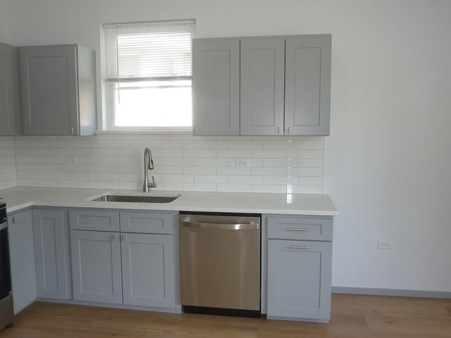 9522 S 53rd Avenue 1N, Oak Lawn, IL 60453