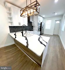 2250 N 2ND ST, Philadelphia, PA 19133