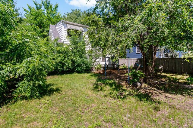 2549 35th Avenue S, Minneapolis, MN 55406